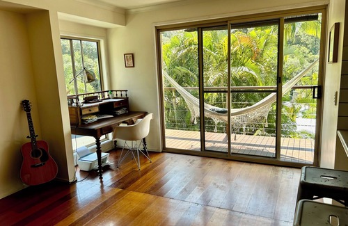 Tugun House | Cosy French provincial beach house in Tugun . nVery central on the GCoast . n