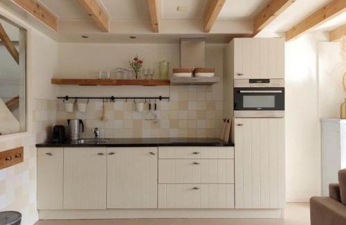 Dirkshorn House | Cosy furnished holiday home