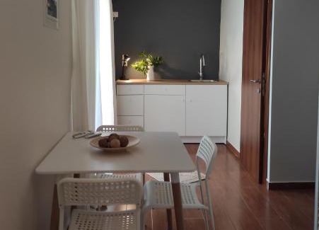 Kalamata Apartment | Cosy Garden Bungalow