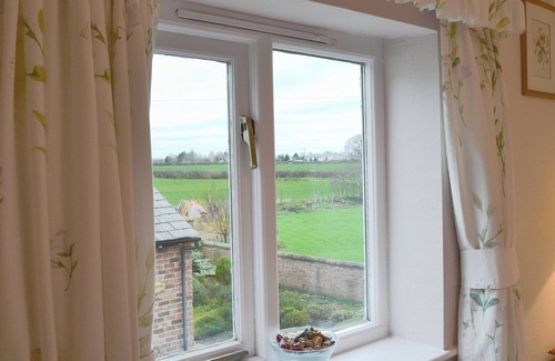 Cheshire West and Chester Cottage | Cosy cottage in a quiet hamlet.