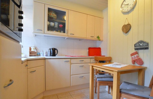 Maarheeze House | Cosy Holiday Home in Maarheeze with Verandah