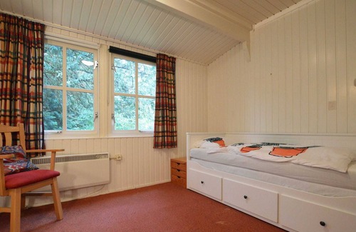 Maarheeze House | Cosy Holiday Home in Maarheeze with Verandah