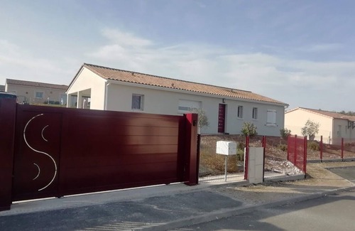 Bassillac and Auberoche House | Cosy home