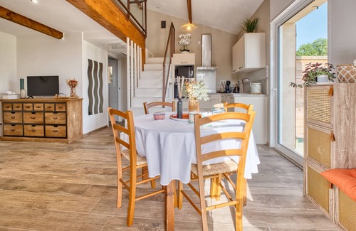 Lamonzie-Saint-Martin House | Cosy House in the Heart of the Vineyards near Bergerac – Nature, Tranquility & Getaway in Périgord Pourpre
