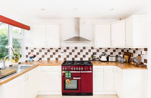 Harborne House | Cosy House in leafy Harborne