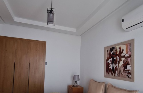 Ariana Apartment | Cosy modern appartment near airport private parking