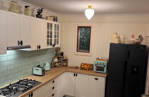Walhalla House | Cosy Mountain retreat in a historic old gold mining town