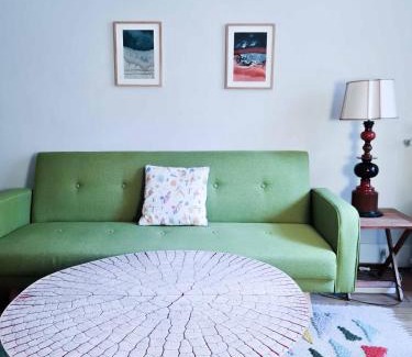 Quartier des Grandes-Carrieres Apartment | Cosy place - heart of Montmartre