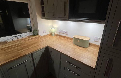 Wrexham House | Cosy place near Wrexham City Centre and the famous Racecourse Ground