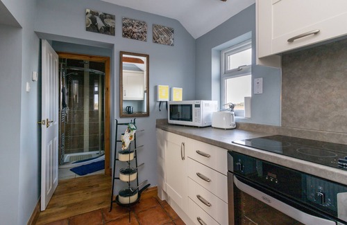 Sea Palling Cottage | Cosy, quirky, charming coastal cottage