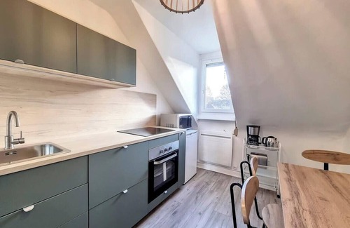 Cronenbourg Est Apartment | Cosy Rent Strasbourg saint Florent proche Gare