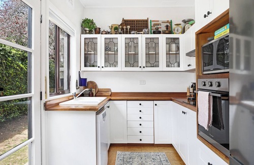 Berrima House | Cosy, rustic, country cottage