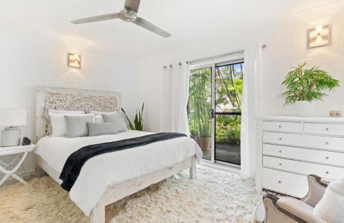 Cairns North Apartment | Cosy Stay near Cairns Esplanade