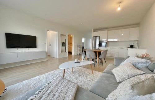 Njardvik Apartment | Cosy stay with a great view!
