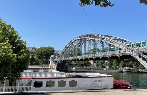 Le Bois Porte de Nogent Apartment | Cosy studio - apartment in Nogent Sur Marne near RER A station