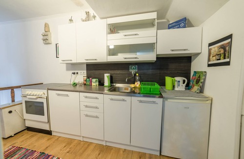 Tuzla Apartment | Cosy Studio Apartment great for singles and couples