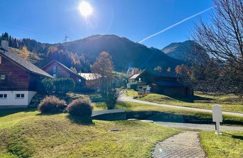 Spluegen Apartment | Cosy studio apartment in Splügen