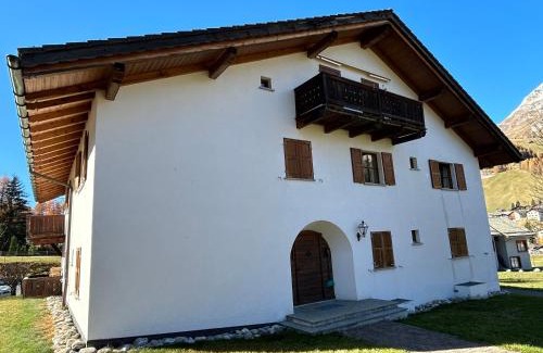 Spluegen Apartment | Cosy studio apartment in Splügen