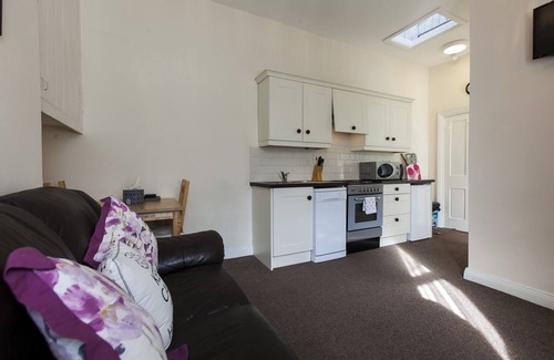 Inchicore Apartment | Cosy studio in Dublin's historic Kilmainham district in Dublin 8.