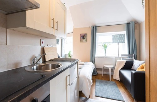 City Centre Dublin Apartment | Cosy Studio OFF OConnell street*TV & Reliable WIFI
