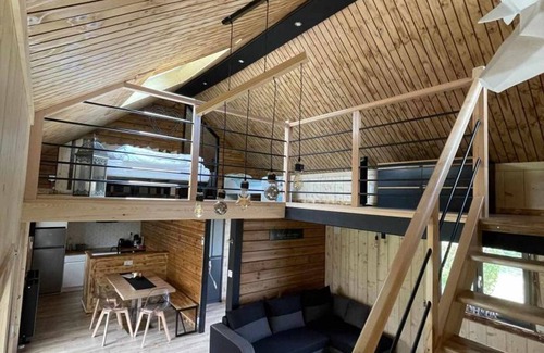 Floyon Cottage | Cosy Wooden Chalet with Terrace, Secure Pond, and Outdoor Spa in the Heart of Avesnois