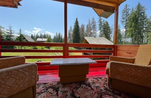 Belis House | Cosy wooden house in the heart of Apuseni.