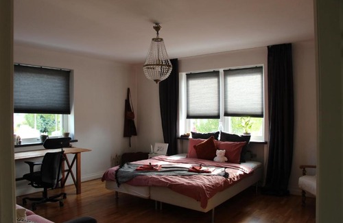 Kopingebro Apartment | CosyPlace; close to beach, nature, train, grocery