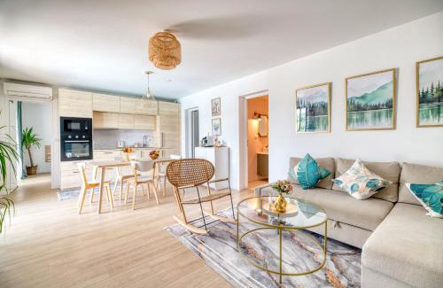 Aureville Apartment | Coteaux en Vue