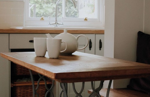 Eardington Cottage | Cottage 2 | Pine Tree Lodge Bridgnorth