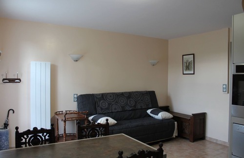 Tuffalun Bed & Breakfast | Cottage 3 people, 6km Loire, between Angers and Saumur, handicap accessibility, Calm.