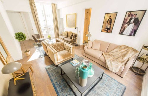 Enfants-Rouges Apartment | Cottage, 3BR/3BA, 7 people