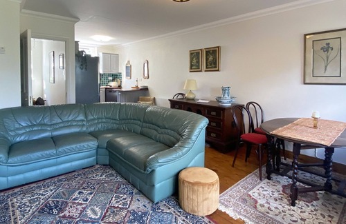 Roundstone Cottage | Cottage 430 - Roundstone - sleeps 4 guests in 2 bedrooms