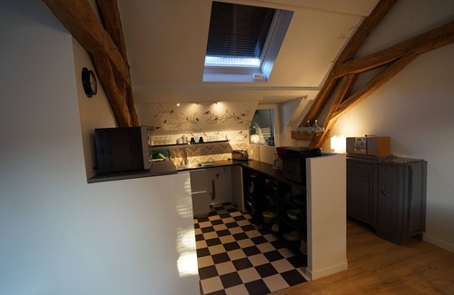 Vincelottes Cottage | Cottage 65m2 - 2 bedrooms - sleeps 4 - Terrace-Garden - Linen and cleaning included