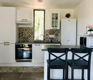 Lancome House | COTTAGE A LA FONTAINE DU CHENE