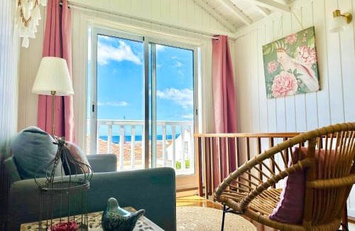 Lajes do Pico Apartment | Cottage at FLAMINGAS PLACE
