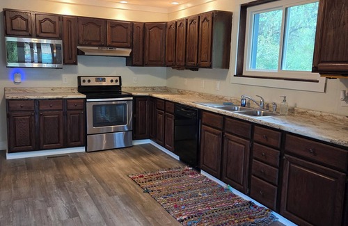 West Portsmouth House | Cottage Bordering Shawnee State Forest