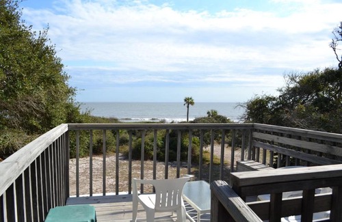 Jekyll Island House | COTTAGE BY THE SEA - Unit A by Jekyll Realty