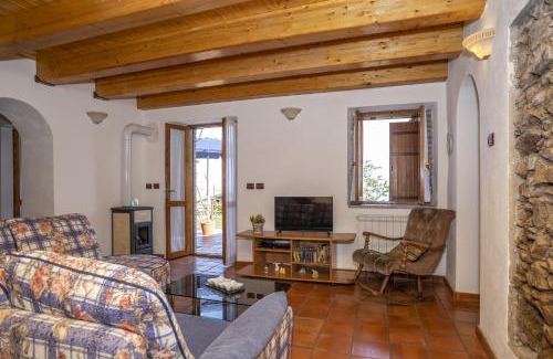 Gioiosa Marea House | Cottage Casale relax e tranquillità