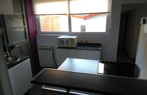 Saint-Pol-sur-Mer House | Cottage for 3 people in Saint Pol/mer