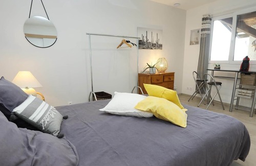 Chateauneuf-de-Galaure House | Cottage Les Figues 2