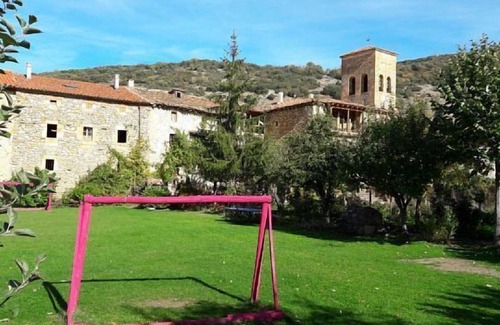 Ahedo del Butron Cottage | Cottage (full rental) Dondevilla I for 10 +3 people