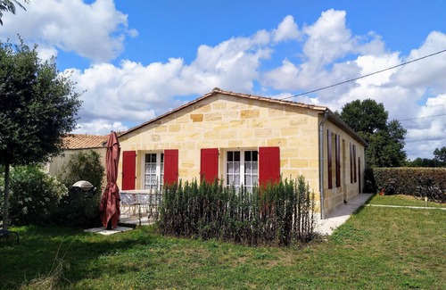 Listrac-Medoc House | Cottage House in Médoc: A Getaway between Vineyards, Ocean and Heritage