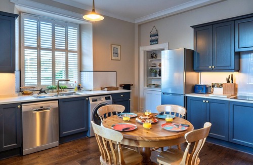 Gweek Cottage | Cottage in Cornwall by Helford River & Hot Tub