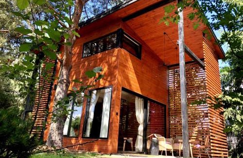 Dlugosiodlo House | Cottage in Dlugosiodlo near Forest Edge
