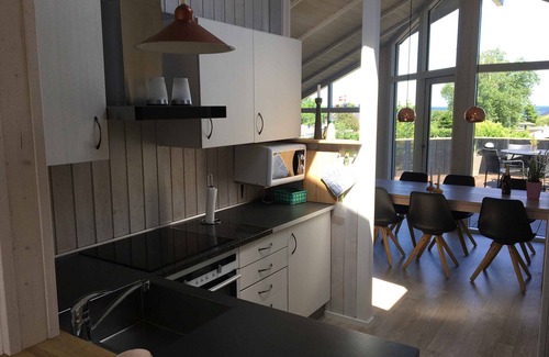 Grønninghoved Strand House | Cottage in Grønninghoved with view
