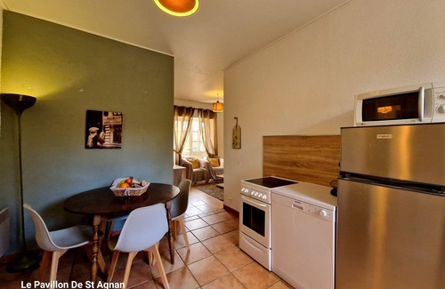 Hautefort Cottage | Cottage in Hautefort, 2 bedrooms H2