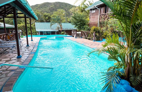 Marigot Bay Cottage | Cottage in marigot bay 2 mins walk to beach