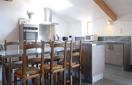 Mirabel Cottage | Cottage in Mirabel near Chauvet Cave