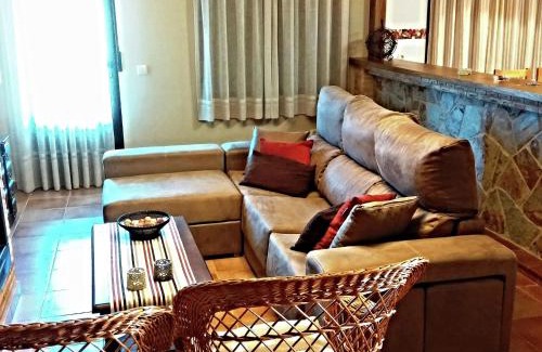 Navas de Estena House | Cottage in Navas de Estena near Cabañeros Park