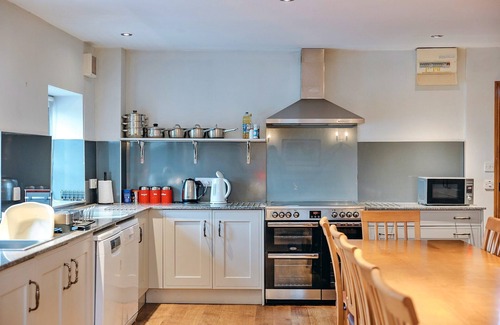 Craven Arms Cottage | Cottage in Shropshire with Pool & Tennis